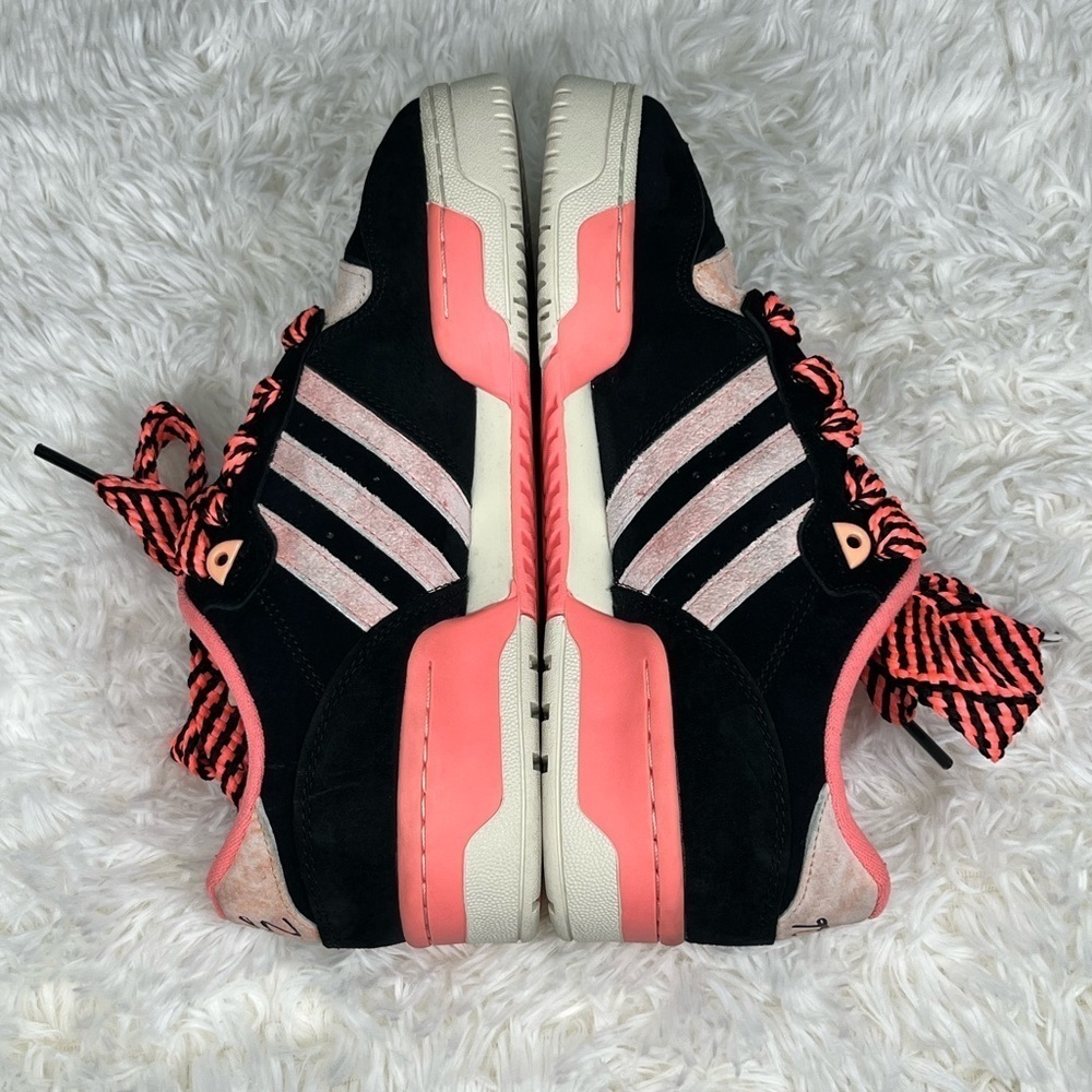 Adidas | Anthony Edwards Rivalry Low x - Picture 6 of 11